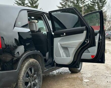 Черный Киа Соренто, объемом двигателя 2.36 л и пробегом 235 тыс. км за 8700 $, фото 39 на Automoto.ua