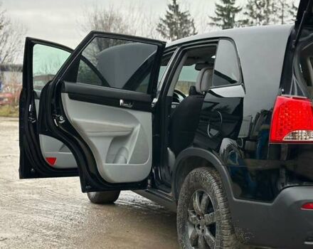 Черный Киа Соренто, объемом двигателя 2.36 л и пробегом 235 тыс. км за 8700 $, фото 38 на Automoto.ua