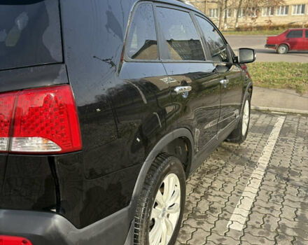 Чорний Кіа Соренто, об'ємом двигуна 2.2 л та пробігом 270 тис. км за 11650 $, фото 4 на Automoto.ua
