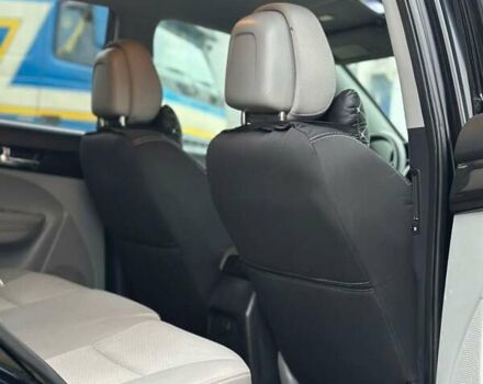 Черный Киа Соренто, объемом двигателя 2.36 л и пробегом 235 тыс. км за 8700 $, фото 34 на Automoto.ua