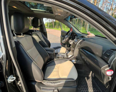 Черный Киа Соренто, объемом двигателя 2.2 л и пробегом 312 тыс. км за 11500 $, фото 9 на Automoto.ua