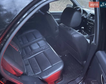 Черный Киа Соренто, объемом двигателя 2.5 л и пробегом 200 тыс. км за 5200 $, фото 8 на Automoto.ua