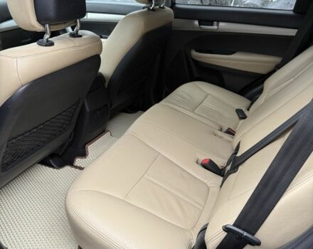 Чорний Кіа Соренто, об'ємом двигуна 2.2 л та пробігом 182 тис. км за 12400 $, фото 7 на Automoto.ua