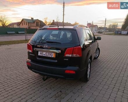 Черный Киа Соренто, объемом двигателя 2.2 л и пробегом 220 тыс. км за 12400 $, фото 9 на Automoto.ua