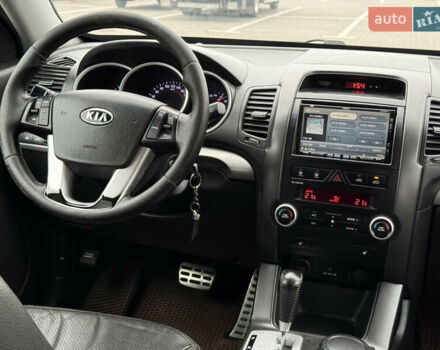 Черный Киа Соренто, объемом двигателя 2.2 л и пробегом 271 тыс. км за 12800 $, фото 28 на Automoto.ua