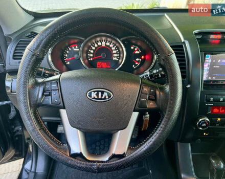 Киа Соренто 2010 в Тернополе на Automoto.ua Черный Киа Соренто, объемом двигателя 2.2 л и пробегом 217 тыс. км за 13000 $, фото 6 на Automoto.ua