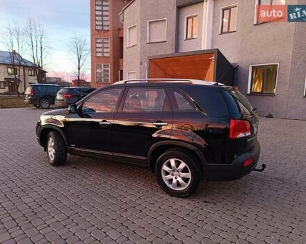 Черный Киа Соренто, объемом двигателя 2.2 л и пробегом 220 тыс. км за 12400 $, фото 5 на Automoto.ua