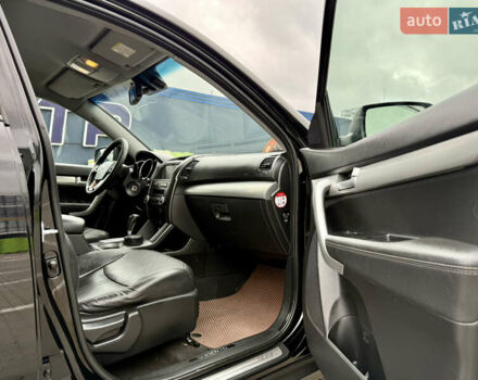 Черный Киа Соренто, объемом двигателя 2.2 л и пробегом 271 тыс. км за 12800 $, фото 20 на Automoto.ua