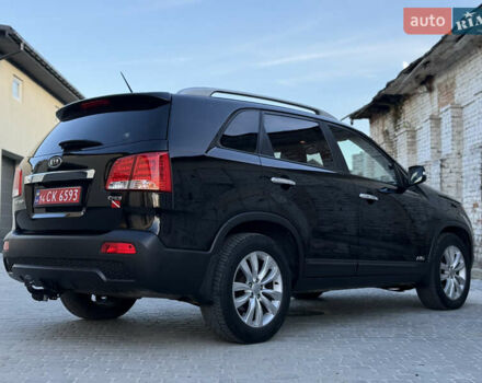 Чорний Кіа Соренто, об'ємом двигуна 2.2 л та пробігом 266 тис. км за 12900 $, фото 27 на Automoto.ua