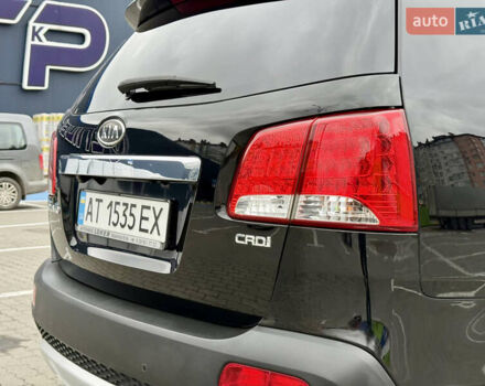 Черный Киа Соренто, объемом двигателя 2.2 л и пробегом 271 тыс. км за 12800 $, фото 9 на Automoto.ua