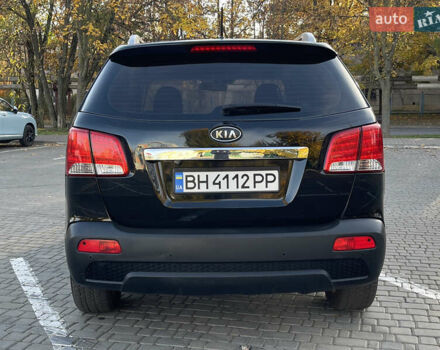 Черный Киа Соренто, объемом двигателя 2.2 л и пробегом 243 тыс. км за 12990 $, фото 5 на Automoto.ua