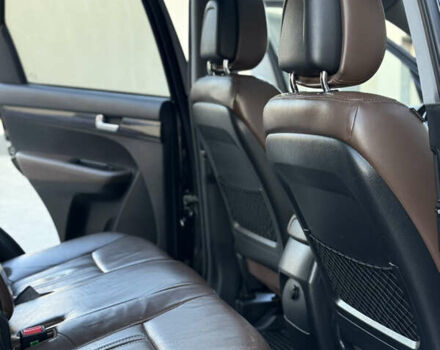 Чорний Кіа Соренто, об'ємом двигуна 2.2 л та пробігом 266 тис. км за 12850 $, фото 58 на Automoto.ua