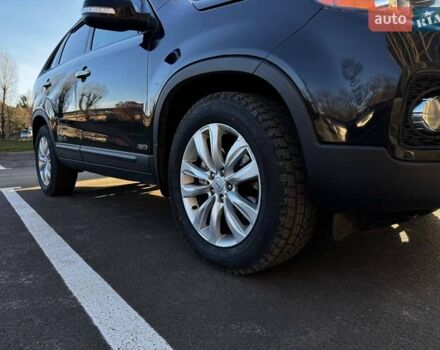 Черный Киа Соренто, объемом двигателя 2.2 л и пробегом 254 тыс. км за 13900 $, фото 26 на Automoto.ua