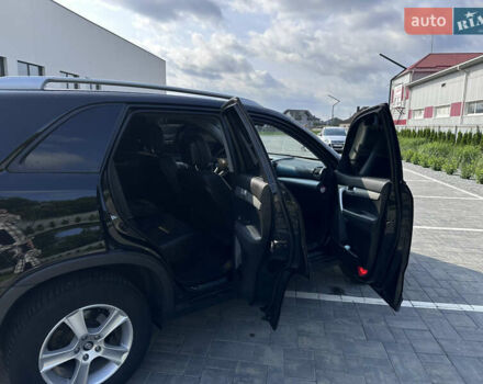 Черный Киа Соренто, объемом двигателя 2.2 л и пробегом 200 тыс. км за 12200 $, фото 11 на Automoto.ua