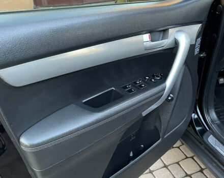 Черный Киа Соренто, объемом двигателя 2.2 л и пробегом 197 тыс. км за 12499 $, фото 41 на Automoto.ua