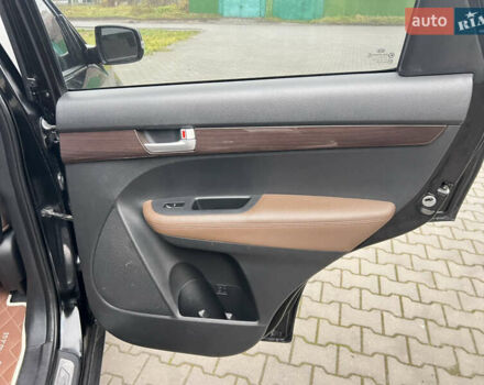Черный Киа Соренто, объемом двигателя 0 л и пробегом 240 тыс. км за 11300 $, фото 43 на Automoto.ua