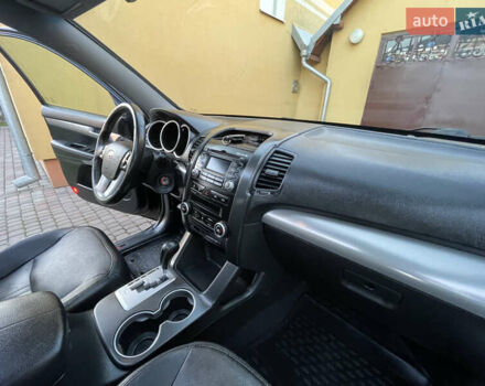 Черный Киа Соренто, объемом двигателя 2.2 л и пробегом 197 тыс. км за 12499 $, фото 58 на Automoto.ua