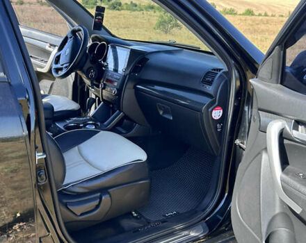 Черный Киа Соренто, объемом двигателя 2.2 л и пробегом 255 тыс. км за 11500 $, фото 22 на Automoto.ua