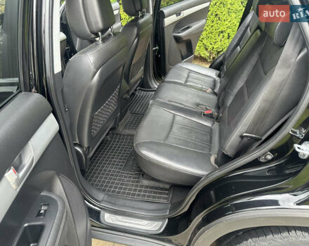 Черный Киа Соренто, объемом двигателя 2.2 л и пробегом 270 тыс. км за 12950 $, фото 11 на Automoto.ua