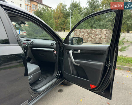 Черный Киа Соренто, объемом двигателя 2.2 л и пробегом 233 тыс. км за 13499 $, фото 23 на Automoto.ua