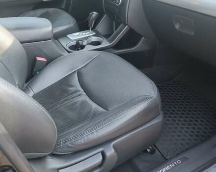 Чорний Кіа Соренто, об'ємом двигуна 2.2 л та пробігом 255 тис. км за 13400 $, фото 19 на Automoto.ua