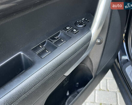 Черный Киа Соренто, объемом двигателя 2.2 л и пробегом 243 тыс. км за 12990 $, фото 15 на Automoto.ua