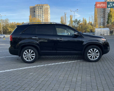 Черный Киа Соренто, объемом двигателя 2.2 л и пробегом 243 тыс. км за 12990 $, фото 4 на Automoto.ua
