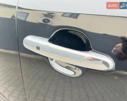 Черный Киа Соренто, объемом двигателя 0 л и пробегом 240 тыс. км за 11300 $, фото 22 на Automoto.ua