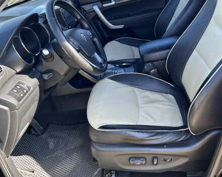 Черный Киа Соренто, объемом двигателя 2.2 л и пробегом 255 тыс. км за 11500 $, фото 24 на Automoto.ua