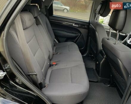 Черный Киа Соренто, объемом двигателя 2.2 л и пробегом 430 тыс. км за 9755 $, фото 29 на Automoto.ua