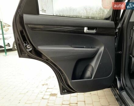 Черный Киа Соренто, объемом двигателя 2.2 л и пробегом 430 тыс. км за 9755 $, фото 25 на Automoto.ua