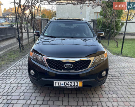 Черный Киа Соренто, объемом двигателя 2.2 л и пробегом 197 тыс. км за 12499 $, фото 2 на Automoto.ua