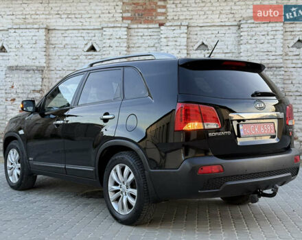Чорний Кіа Соренто, об'ємом двигуна 2.2 л та пробігом 266 тис. км за 12850 $, фото 16 на Automoto.ua