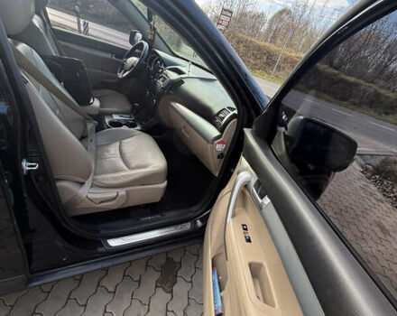 Черный Киа Соренто, объемом двигателя 2.2 л и пробегом 279 тыс. км за 11900 $, фото 15 на Automoto.ua