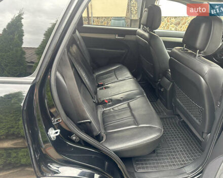 Черный Киа Соренто, объемом двигателя 2.2 л и пробегом 270 тыс. км за 12950 $, фото 10 на Automoto.ua