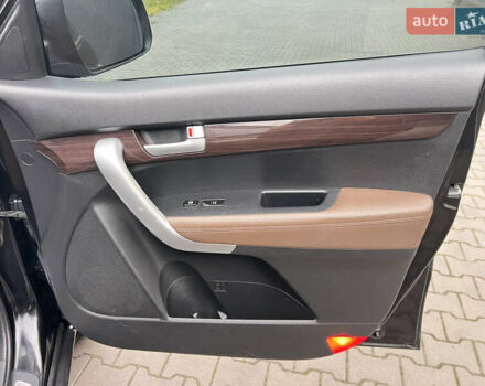 Черный Киа Соренто, объемом двигателя 0 л и пробегом 240 тыс. км за 11300 $, фото 39 на Automoto.ua