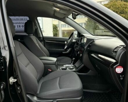 Черный Киа Соренто, объемом двигателя 2.2 л и пробегом 166 тыс. км за 4300 $, фото 6 на Automoto.ua