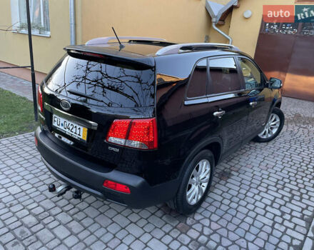 Черный Киа Соренто, объемом двигателя 2.2 л и пробегом 197 тыс. км за 12499 $, фото 78 на Automoto.ua