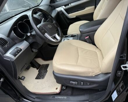 Чорний Кіа Соренто, об'ємом двигуна 2.2 л та пробігом 182 тис. км за 12400 $, фото 6 на Automoto.ua