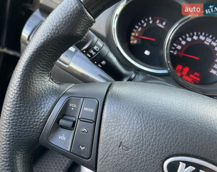 Черный Киа Соренто, объемом двигателя 2.2 л и пробегом 243 тыс. км за 12990 $, фото 13 на Automoto.ua