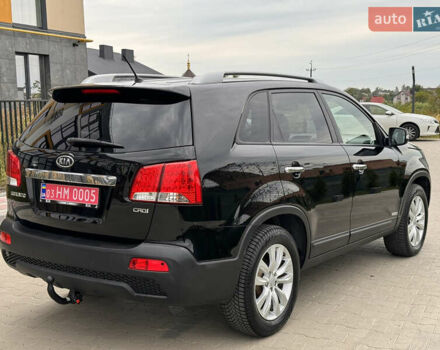 Черный Киа Соренто, объемом двигателя 2.2 л и пробегом 226 тыс. км за 12900 $, фото 5 на Automoto.ua