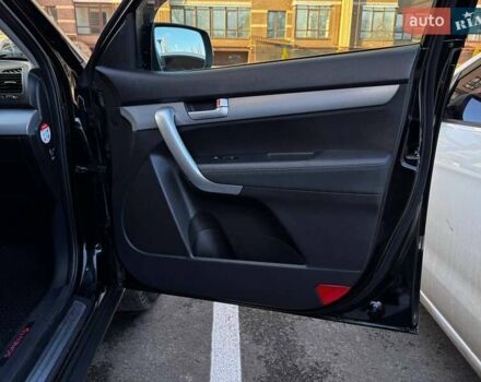 Черный Киа Соренто, объемом двигателя 2.2 л и пробегом 254 тыс. км за 13900 $, фото 14 на Automoto.ua