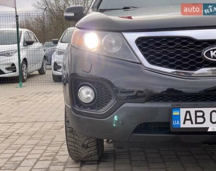 Черный Киа Соренто, объемом двигателя 2.2 л и пробегом 430 тыс. км за 9755 $, фото 5 на Automoto.ua