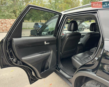 Черный Киа Соренто, объемом двигателя 2.2 л и пробегом 233 тыс. км за 13499 $, фото 32 на Automoto.ua