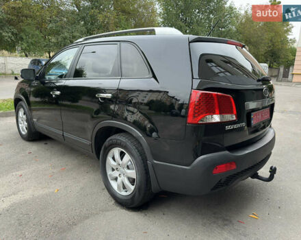Черный Киа Соренто, объемом двигателя 2.2 л и пробегом 233 тыс. км за 13499 $, фото 2 на Automoto.ua