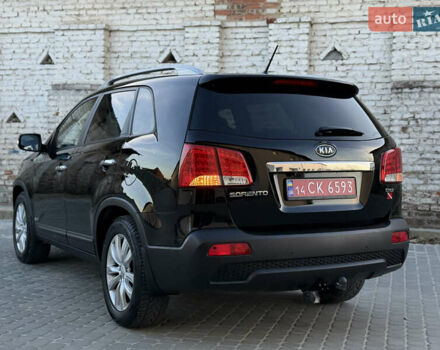 Чорний Кіа Соренто, об'ємом двигуна 2.2 л та пробігом 266 тис. км за 12900 $, фото 24 на Automoto.ua