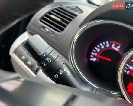 Чорний Кіа Соренто, об'ємом двигуна 2.2 л та пробігом 218 тис. км за 13800 $, фото 25 на Automoto.ua