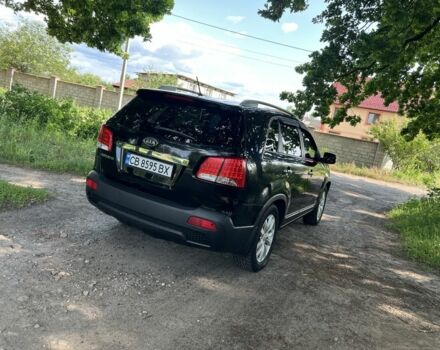 Чорний Кіа Соренто, об'ємом двигуна 2.4 л та пробігом 195 тис. км за 12500 $, фото 8 на Automoto.ua