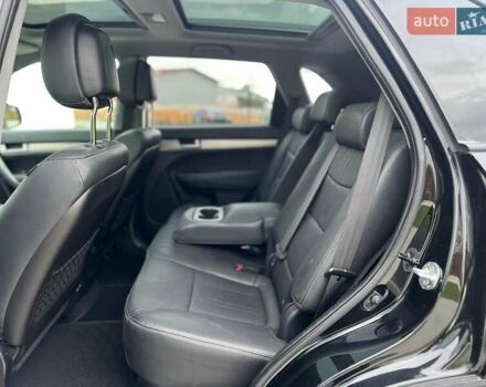 Чорний Кіа Соренто, об'ємом двигуна 2.2 л та пробігом 218 тис. км за 13800 $, фото 17 на Automoto.ua