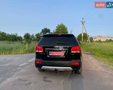 Чорний Кіа Соренто, об'ємом двигуна 2.2 л та пробігом 239 тис. км за 12900 $, фото 7 на Automoto.ua